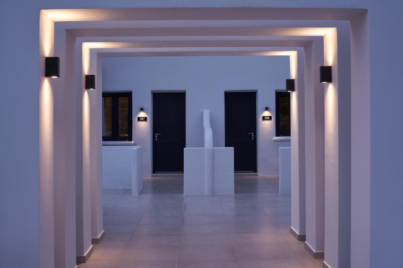 The Thermia Suites Kythnos Exterior photo