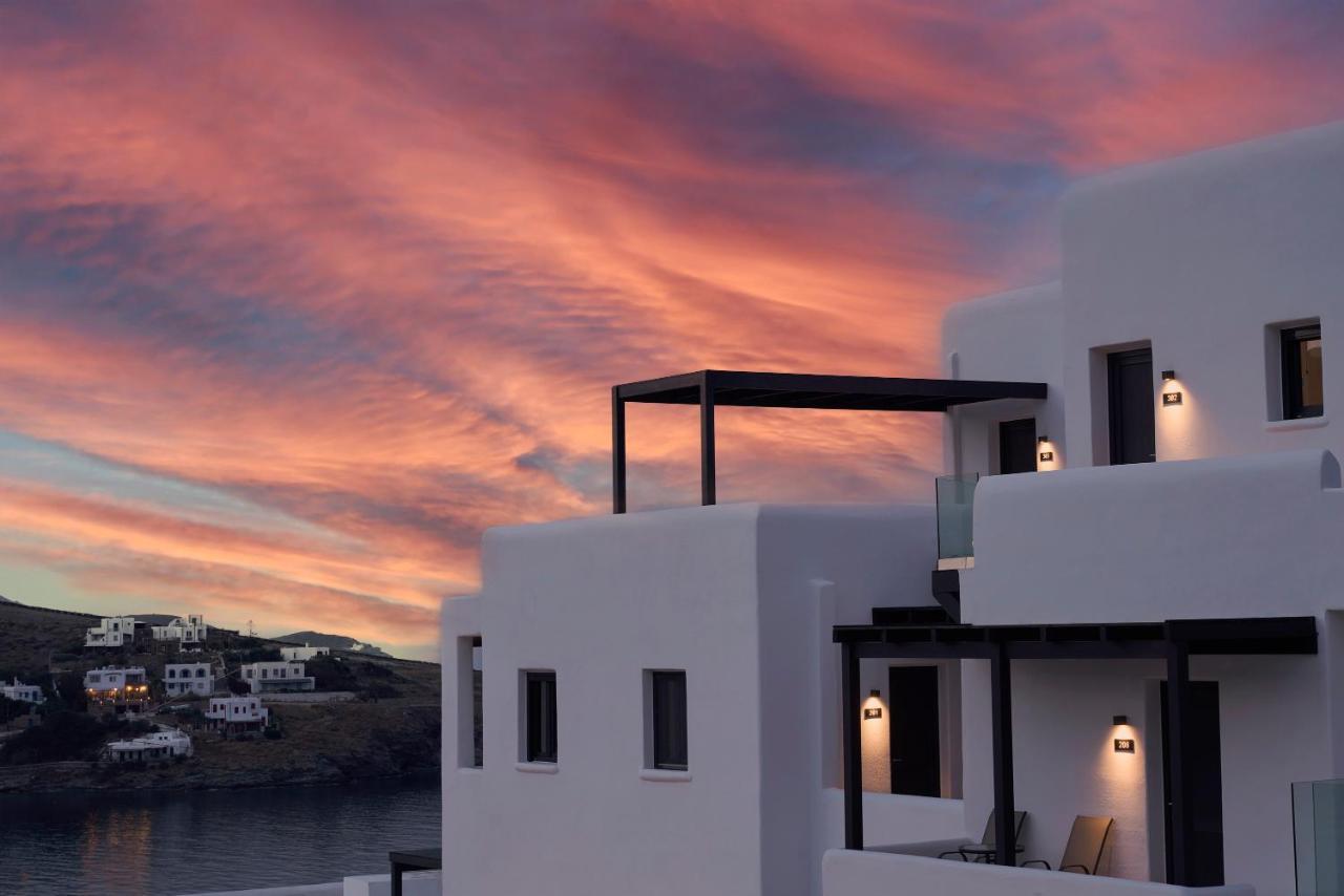 The Thermia Suites Kythnos Exterior photo